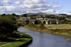 Leeds and Liverpool Canal, Skipton Wallpaper