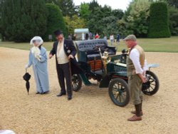 Living history at Beaulieu Wallpaper