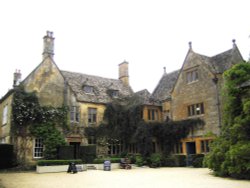 Hidcote Manor Garden Wallpaper