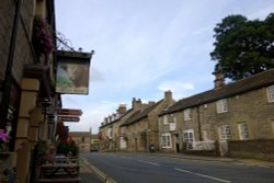 Castleton, Derbyshire Wallpaper