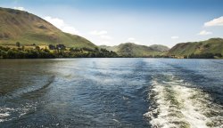 Ullswater, Howtown Wyke Wallpaper