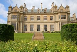 Stoke Rochford Wallpaper