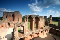 Kenilworth Castle Wallpaper