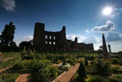 Kenilworth Castle Wallpaper