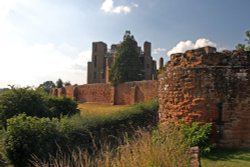 Kenilworth Castle Wallpaper