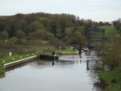 Denford Locks Wallpaper