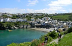 The bay at Port Isaac Wallpaper