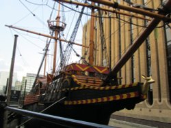 Golden Hinde