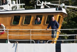 Crew onboard fishing boat Wallpaper