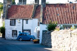 Pittoresque Culross Wallpaper