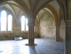 Lacock Abbey Cloister (2) - June, 2003 Wallpaper