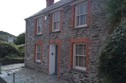 Doc Martin's Surgery, Port Isaac Wallpaper