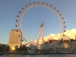 Big 'O' the London Eye Wallpaper