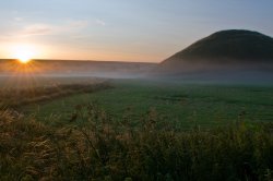 Silbury Hill, Wiltshire Wallpaper