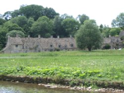 Bibury, Arlington Row June 2003 Wallpaper