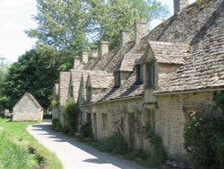 Bibury, Arlington Row June 2003 Wallpaper