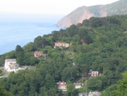 Lynton and Lynmouth Bay - June 2003 Wallpaper