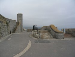 Lyme Regis Breakfront - June 2003 Wallpaper