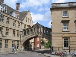 Oxford - Bridge of Sighs - June 2003 Wallpaper