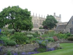 Oxford - Christ Church (2) - June 2003 Wallpaper