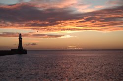 Roker Pier Wallpaper