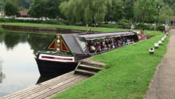 River Wey near Guildford, Surrey Wallpaper