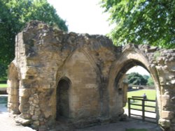 Knaresborough Castle Ruins (1) Wallpaper