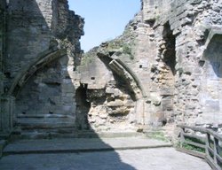 Knaresborough Castle Ruins (3) Wallpaper