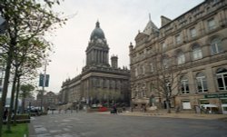 Leeds Town Hall Wallpaper