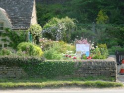 Cottage Garden in Bibury Wallpaper