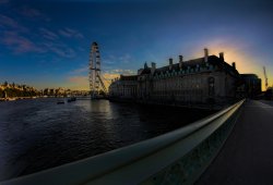 Sunrise over London Eye Wallpaper