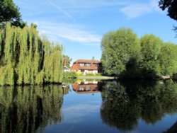 the grand union canal Wallpaper