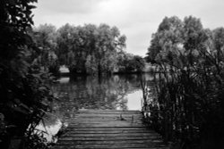 fishing platform at hemsworth water park Wallpaper