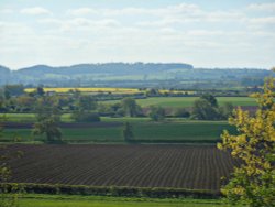 View across the countryside from Draycote water Wallpaper