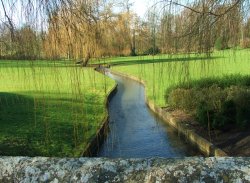 Meandering brook Leeds Castle Wallpaper