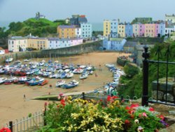 Tenby harbour Wallpaper