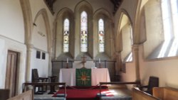 Gt. Rissington Church near Bourton on the Water Wallpaper