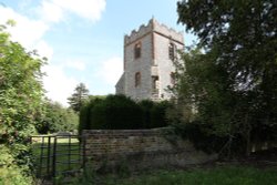 Ridgeway Path and St. Mary's Churchyard, North Stoke Wallpaper