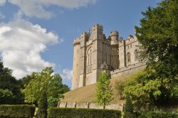 Side Arundel Castle Wallpaper