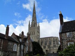 Norwich Cathedral Wallpaper