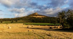 Roseberry Topping Harvest,Newton Under Roseberry Wallpaper