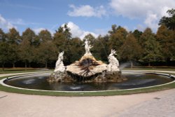 The Shell Fountain, Cliveden Wallpaper