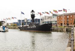 Spurn Lightship Hull Marina Wallpaper