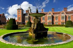 Blickling Hall, Norfolk Wallpaper