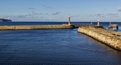 Entrance To Whitby Harbour Wallpaper