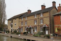 MUSEUM, CAFE AND SHOP AND COTTAGES Wallpaper