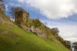 Peveril Castle Wallpaper