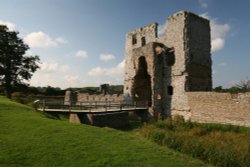 Baconsthorpe Castle Wallpaper