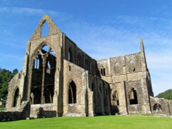 Tintern Abbey Wallpaper