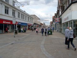 London Road, Bognor Regis Wallpaper